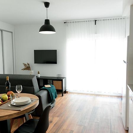 Gold Apartment Ferrel I Экстерьер фото
