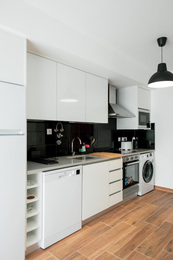 Gold Apartment Ferrel I Экстерьер фото